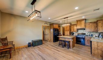 1020 County Road 1596, Alvord, TX 76225