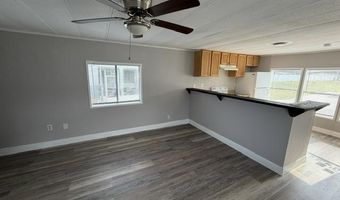 7 Tower Manor Dr 7, Auburndale, FL 33823