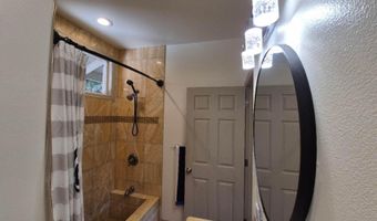 55 Palulu Way Unit A, Haiku, HI 96708