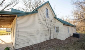 13 W Dade 22, Arcola, MO 65603