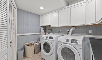 7995 Upper 145th St W, Apple Valley, MN 55124