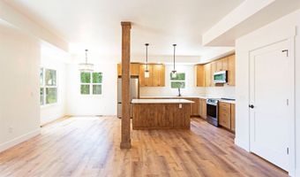 106 3rd St, Alberton, MT 59820