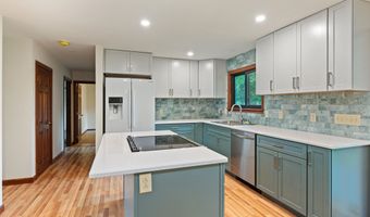 15 Spring Hollow Ln, Barre, VT 05641