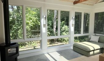 54 Muirfield Rd, Burlington, VT 05408