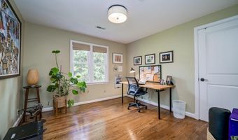 7016 WILSON Ln, Bethesda, MD 20817