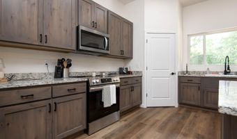 21696 Lawrence 1230, Aurora, MO 65605