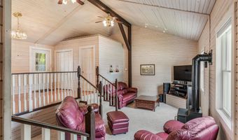1209 S Jackson St, Auburn, IN 46706