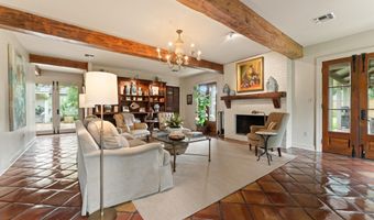3044 Mcconnell Dr, Baton Rouge, LA 70809