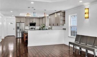 213 BEAVER Dr, Arabi, LA 70032