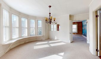 119 W Auburn Rd, Auburn, ME 04210
