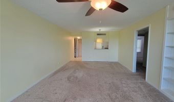 2615 COVE CAY Dr 401, Clearwater, FL 33760