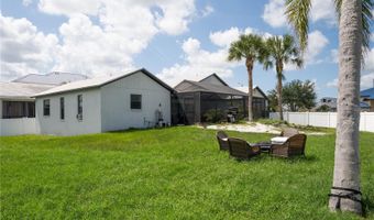 917 SHAGOS Dr, Apollo Beach, FL 33572