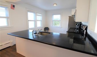 460 E Main Rd, Middletown, RI 02842