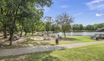 15612 EVERGLADE Ln 404, Bowie, MD 20716