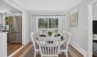 8 Charlotte Dr, Andover, MA 01810