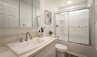 46-078 Emepela Pl D201, Kaneohe, HI 96744