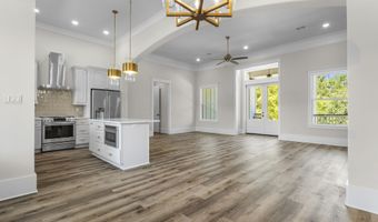 100 Blue Ridge Ct, Bay St. Louis, MS 39520