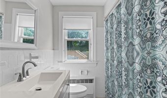 65 Howland Rd, Cranston, RI 02910