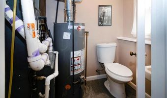 6 S BELL Rd, Bellmawr, NJ 08031
