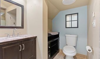 9005 Old Etowah Dr, Ball Ground, GA 30107