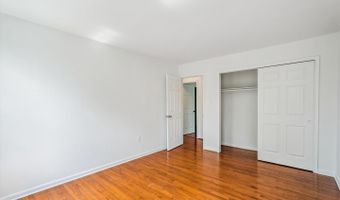 42924 MAPLEGROVE Ct, Ashburn, VA 20147
