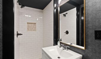 6032 28TH St N, Arlington, VA 22207