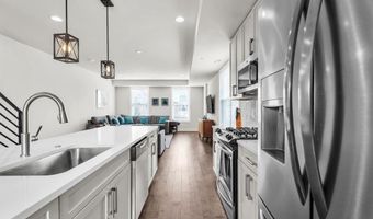354 CINNAMINSON St, Philadelphia, PA 19128