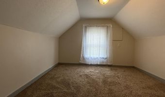 116 NE 8th Ave, Aberdeen, SD 57401