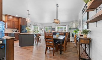 5036 N MILKWEED Trl, Appleton, WI 54913