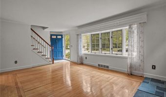 53 Charcalee Dr, Cranston, RI 02921