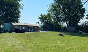 107 Hunter Rd N, Alburgh, VT 05440