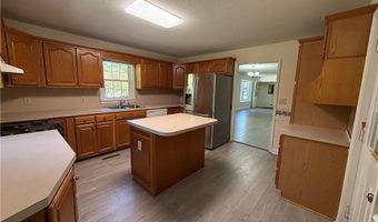1108 Pine Hill Rd, Asheboro, NC 27205