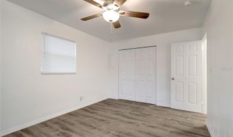 517 FAIRHOPE Dr, Apollo Beach, FL 33572