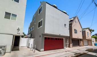 749 Zanzibar Ct, San Diego, CA 92109