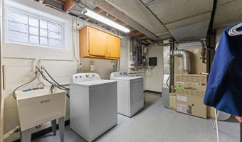 5121 BALTAN Rd, Bethesda, MD 20816