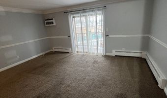 910 W Alleghany Dr 2A, Arlington Heights, IL 60004