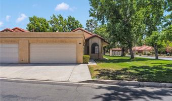 11671 Maple St, Apple Valley, CA 92308