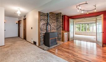 409 N Park St, Alexandria, MN 56308