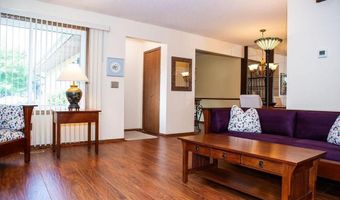 13394 Hughes Ct, Apple Valley, MN 55124