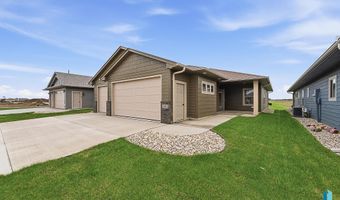 2413 E Brek St, Brandon, SD 57005