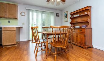 100 Scenery Ln, Johnston, RI 02919