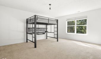 8607 Redditch Dr, Avon, IN 46123