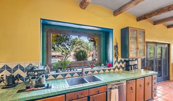 32 CIELO DORADO Dr, Anthony, NM 88021