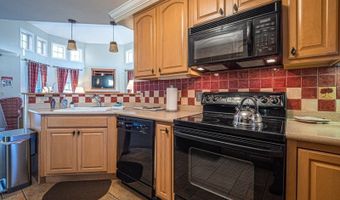 8 Pine Cres 24, Alloway, NJ 07462