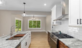 3303 Autumn Trl, Allegan, MI 49010