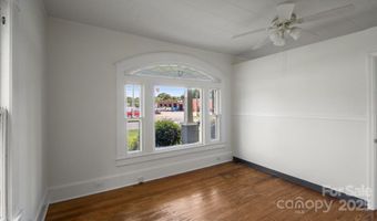 10729 N Main St, Archdale, NC 27263