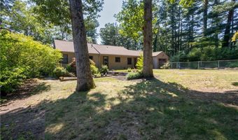 6 Pine Ln, Johnston, RI 02919