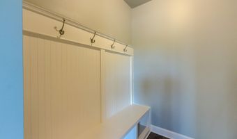 858 W Union Grv, Auburn, GA 30011
