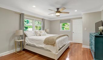 5919 KELLEY Ct, Alexandria, VA 22312