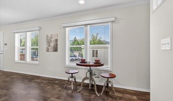 1235 N Mountain Ave 9, Ashland, OR 97520